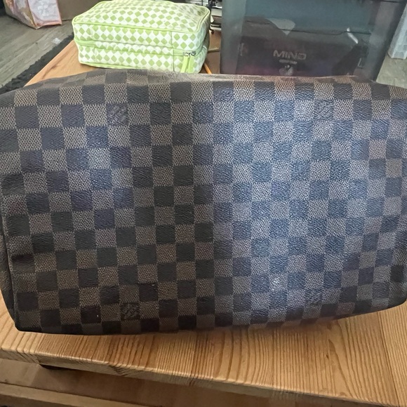 LV Speedy Bandoulière 35 - Picture 1 of 9